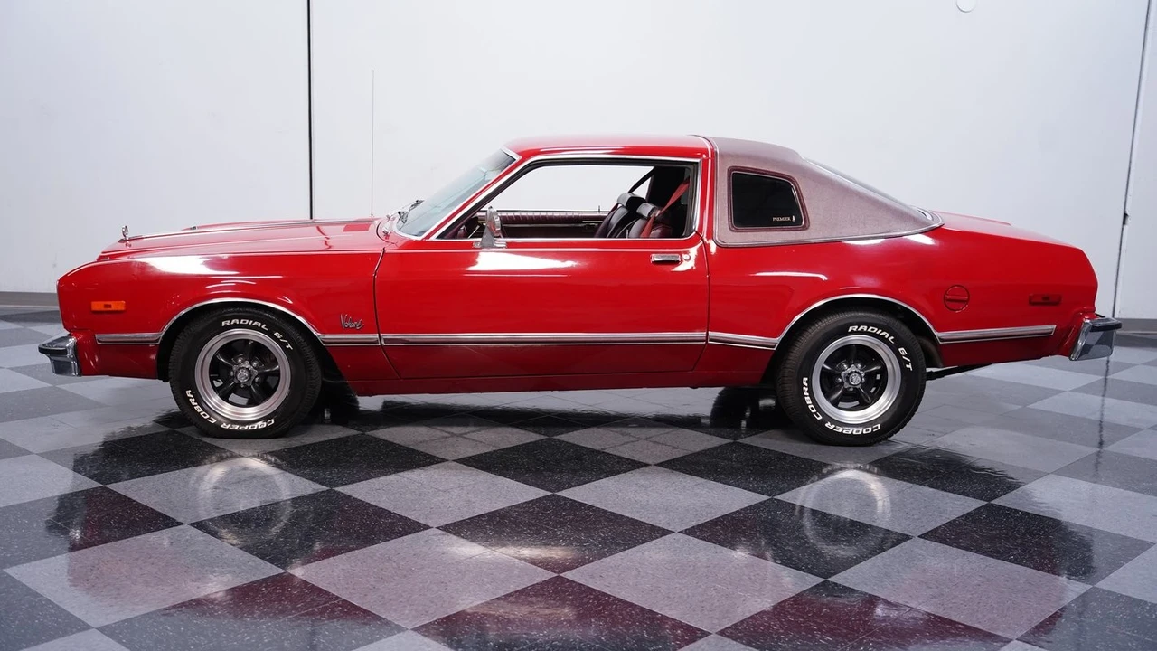 1976 Plymouth Volare - Image 2 of 12