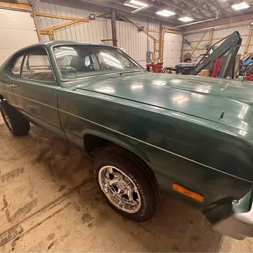 1976 Plymouth Duster