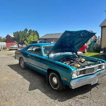 1976 Plymouth Duster