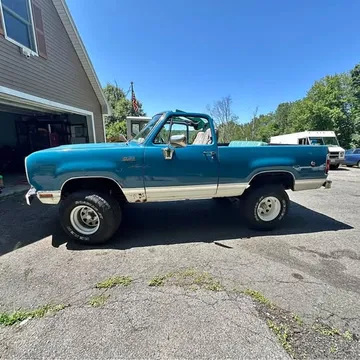 1976 Plymouth Duster