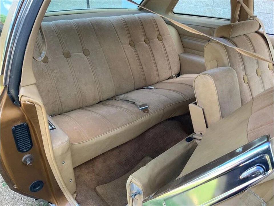 1976 Pontiac Bonneville 4th Gen - Image 29 of 31