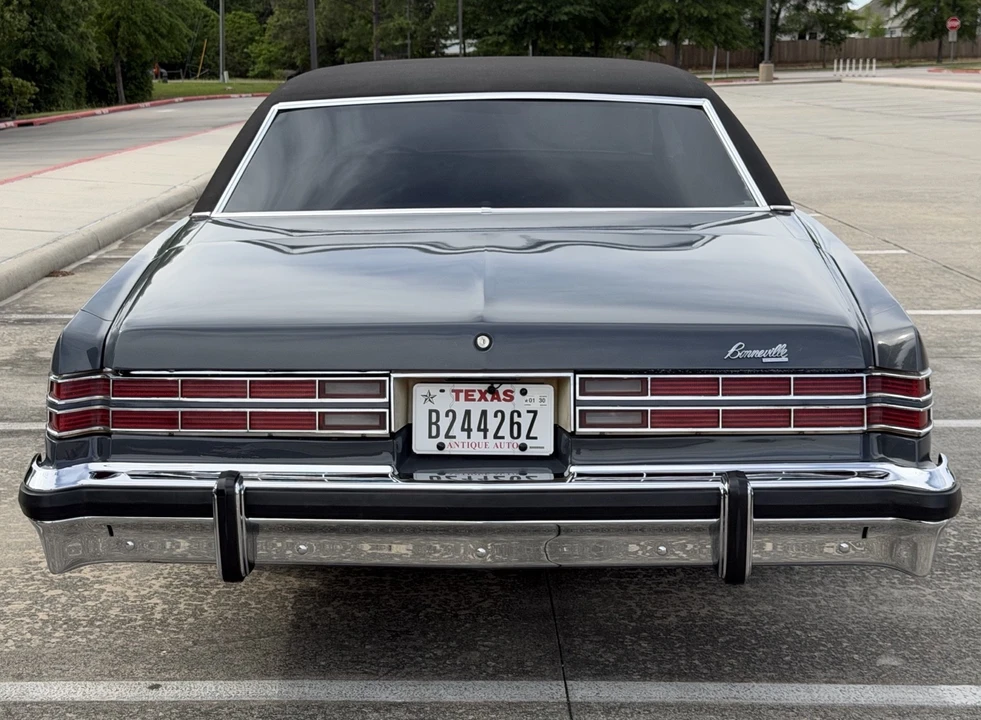 1976 Pontiac Bonneville 4th Gen - Image 3 of 18