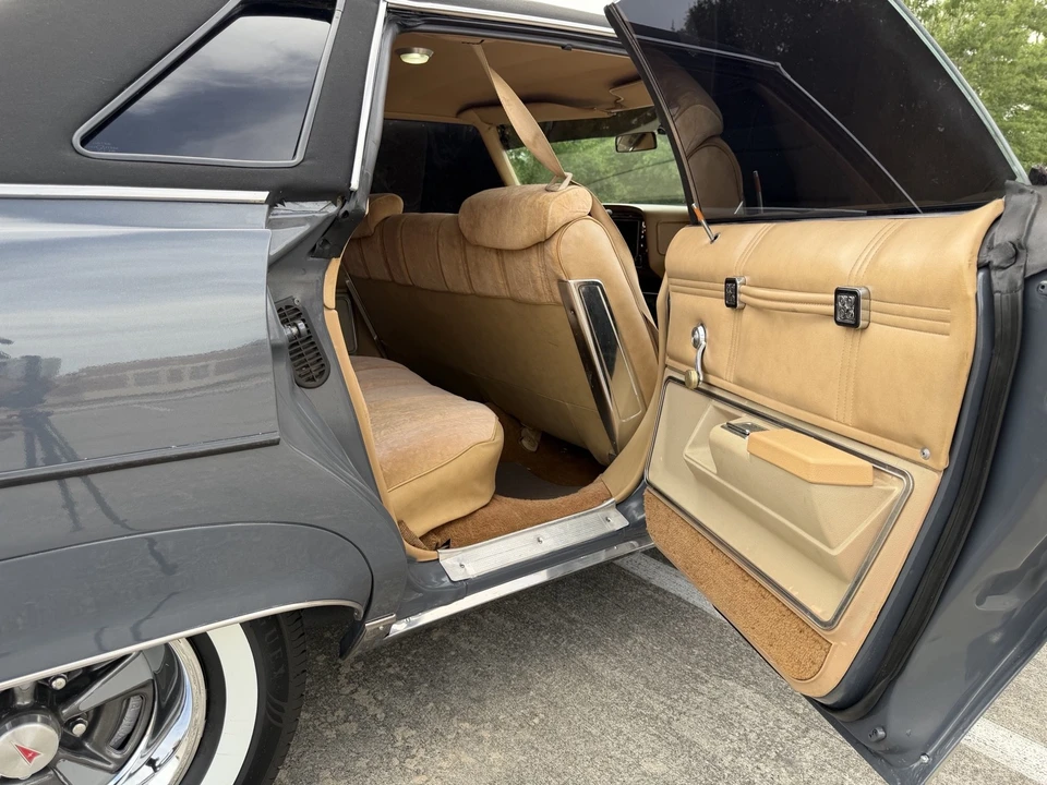 1976 Pontiac Bonneville 4th Gen - Image 12 of 18