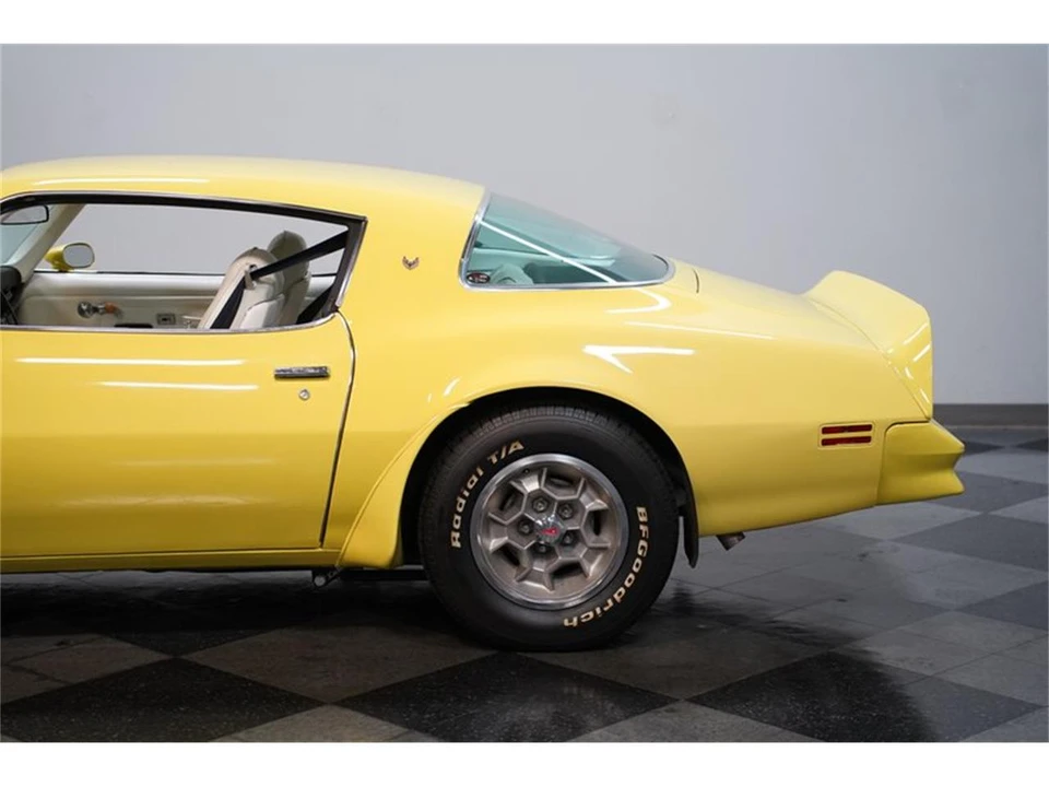 1976 Pontiac Firebird 2nd Gen - Image 21 of 31