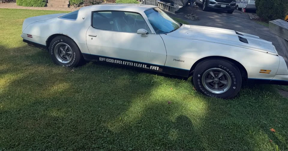 1976 Pontiac Firebird 2nd Gen - Image 2 of 8