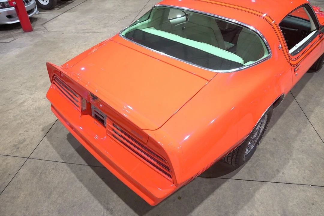 1976 Pontiac Firebird Esprit 2nd Gen - Image 20 of 31