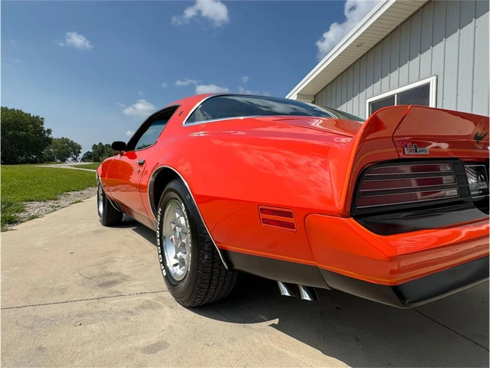 1976 Pontiac Firebird Formula 2nd Gen - Image 21 of 31