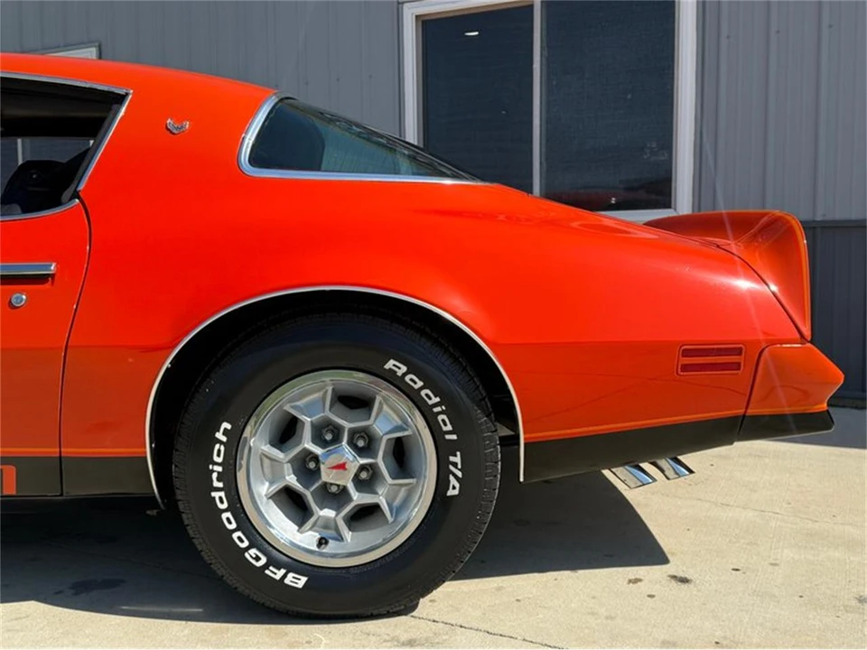 1976 Pontiac Firebird Formula 2nd Gen - Image 18 of 31
