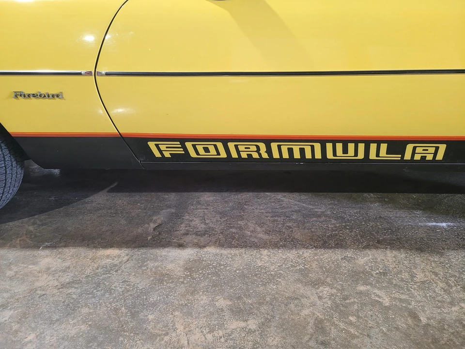 1976 Pontiac Firebird 2nd Gen - Image 27 of 31