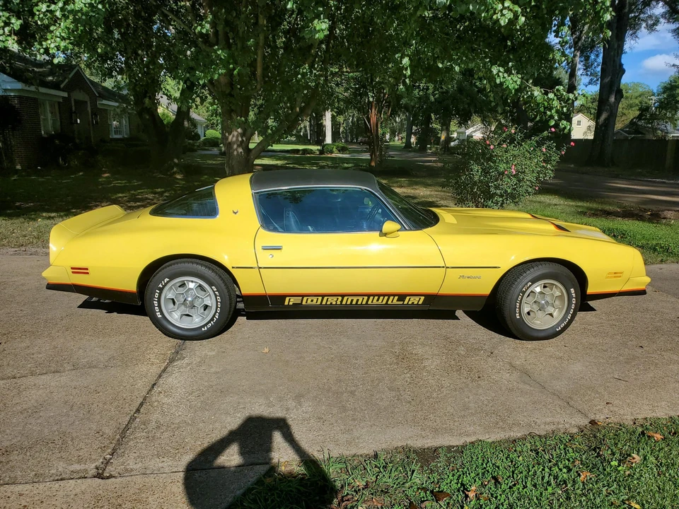 1976 Pontiac Firebird 2nd Gen - Image 15 of 31