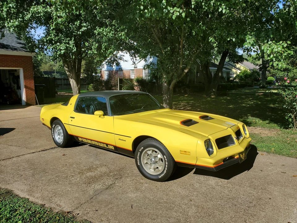 1976 Pontiac Firebird 2nd Gen - Image 17 of 31