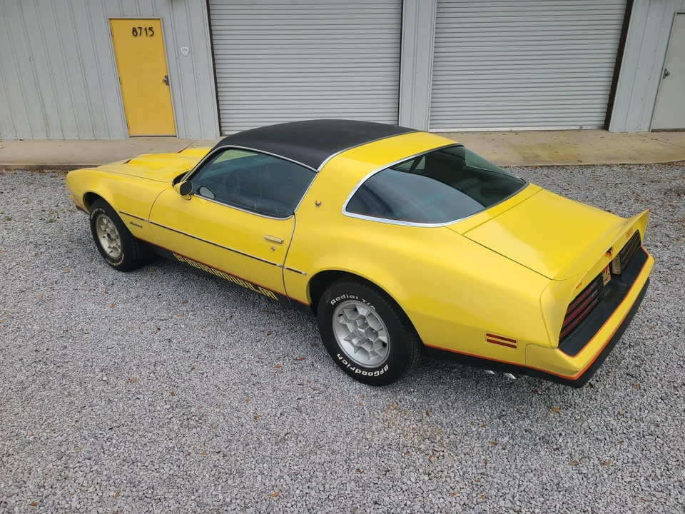 1976 Pontiac Firebird 2nd Gen - Image 9 of 31