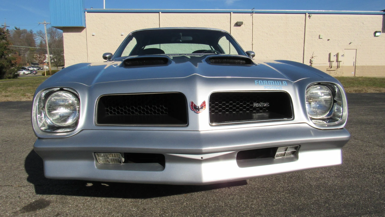 1976 Pontiac Firebird 2nd Gen - Image 10 of 31