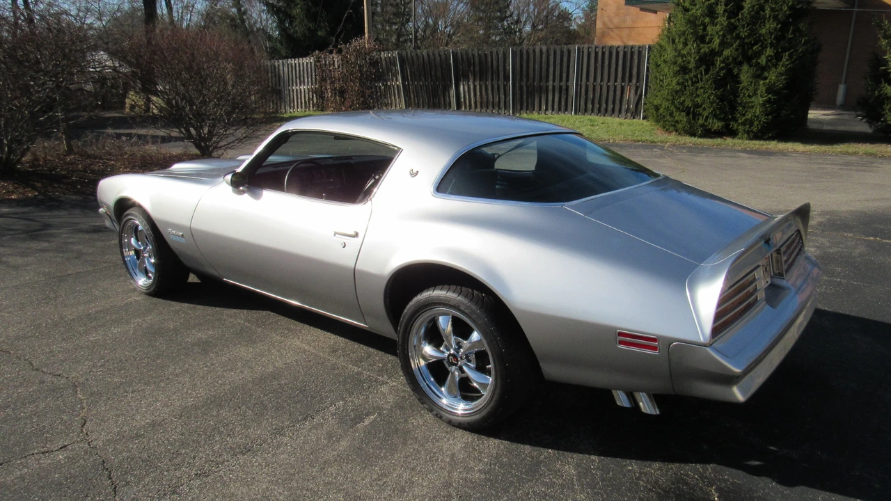 1976 Pontiac Firebird 2nd Gen - Image 28 of 31