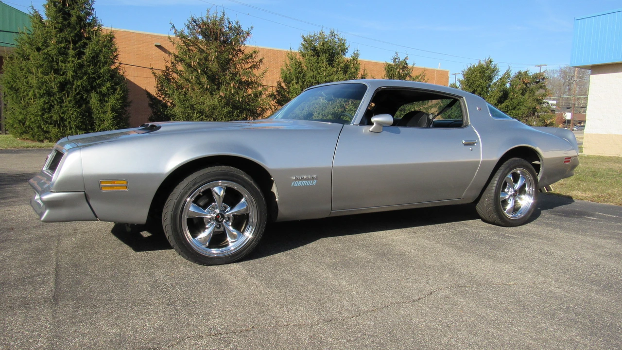 1976 Pontiac Firebird 2nd Gen - Image 8 of 31