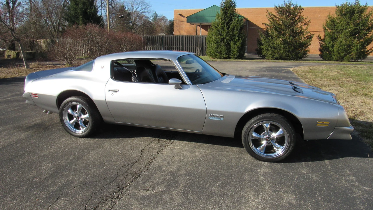 1976 Pontiac Firebird 2nd Gen - Image 15 of 31