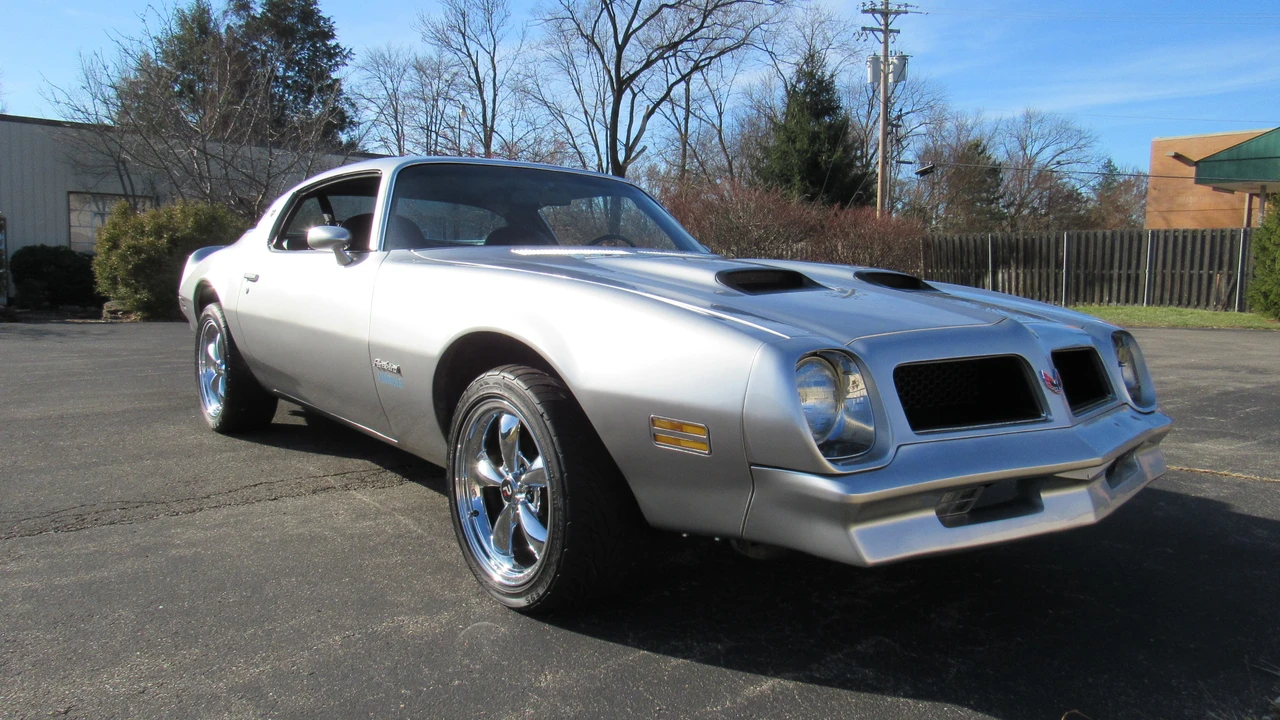 1976 Pontiac Firebird 2nd Gen - Image 16 of 31