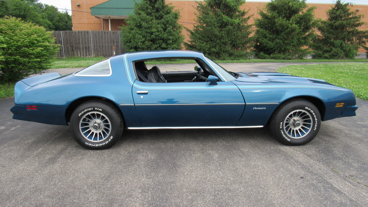 1976 Pontiac Firebird 2nd Gen - Image 22 of 31