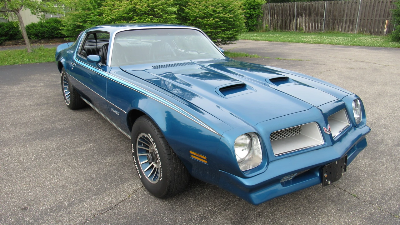 1976 Pontiac Firebird 2nd Gen - Image 12 of 31