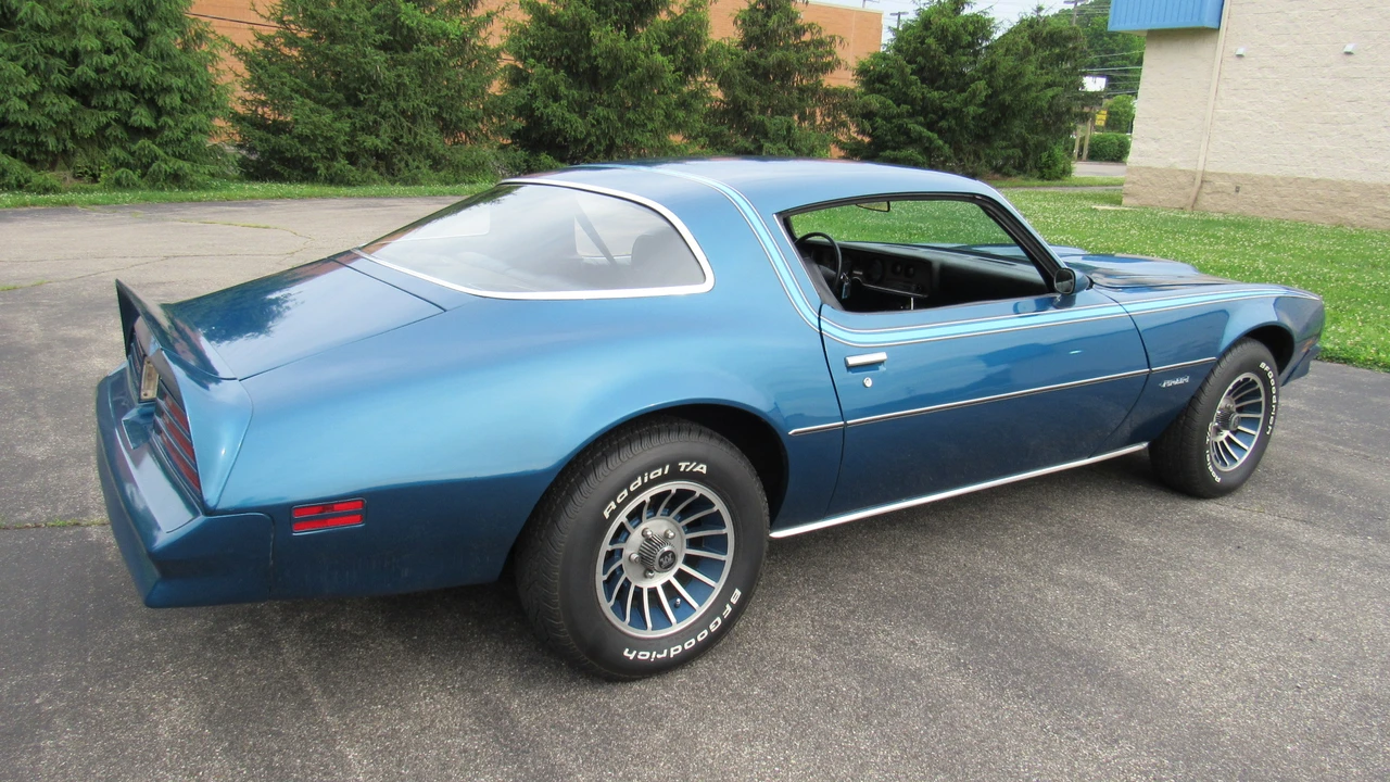 1976 Pontiac Firebird 2nd Gen - Image 26 of 31