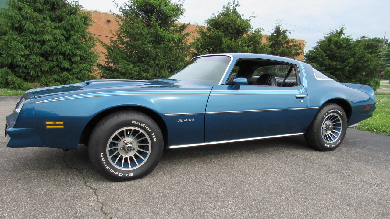 1976 Pontiac Firebird 2nd Gen - Image 3 of 31