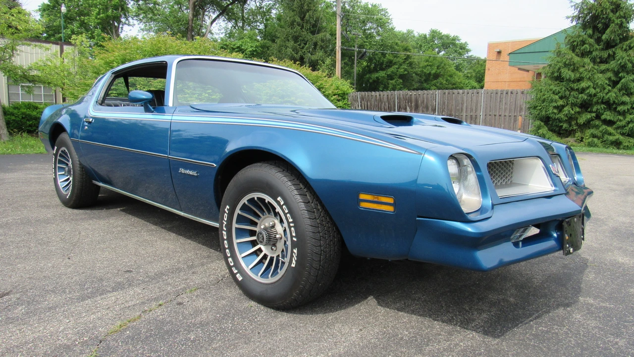 1976 Pontiac Firebird 2nd Gen - Image 15 of 31