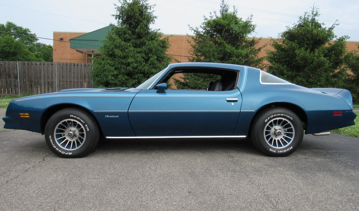 1976 Pontiac Firebird 2nd Gen - Image 2 of 31