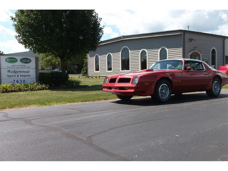 1976 Pontiac Firebird Formula 2nd Gen - Image 29 of 31