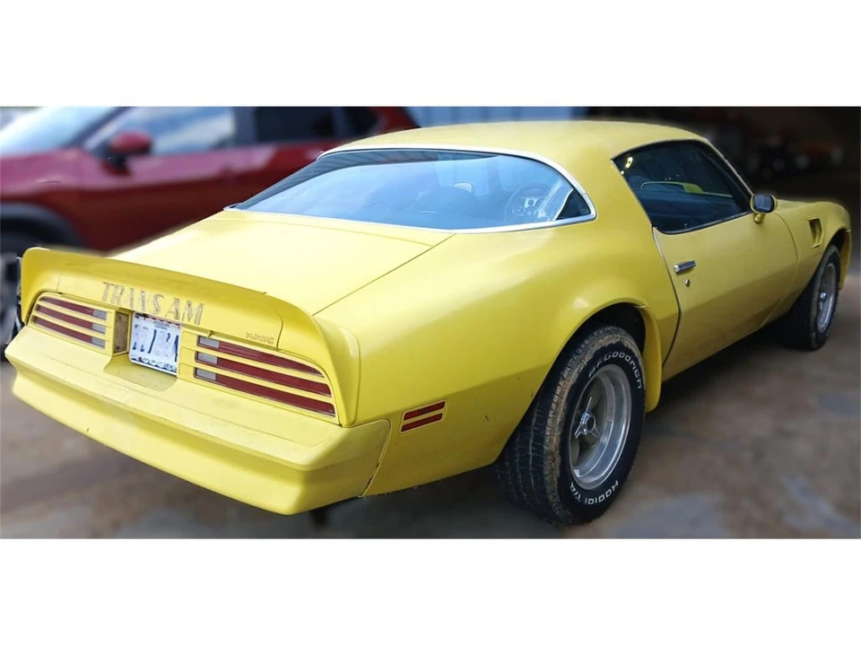 1976 Pontiac Firebird Trans Am 2nd Gen - Image 2 of 14