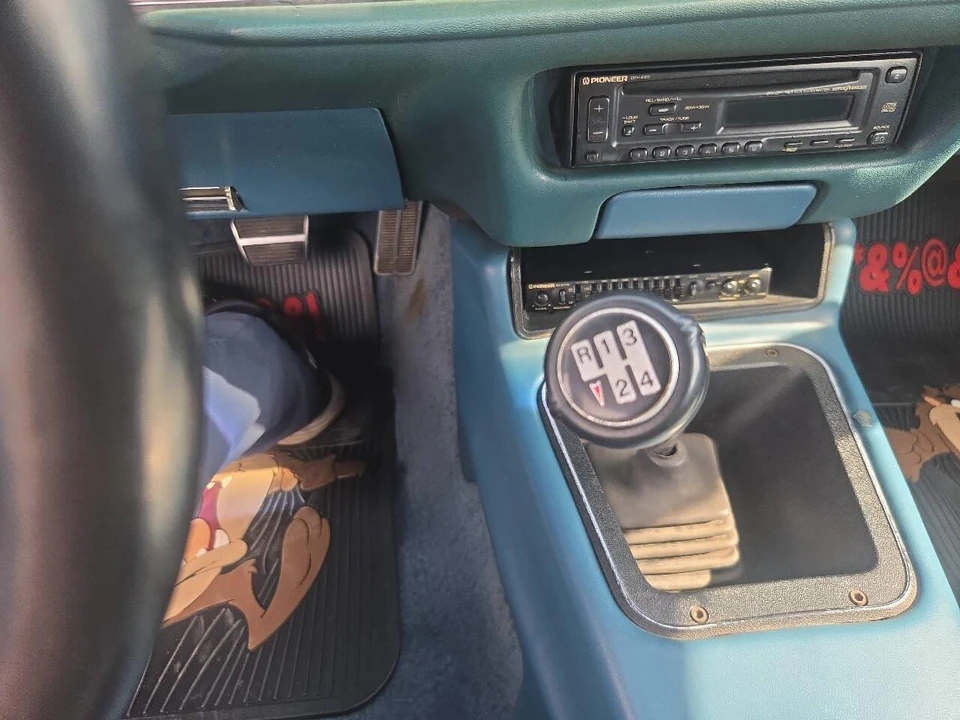 1976 Pontiac Firebird Trans Am 2nd Gen - Image 10 of 19