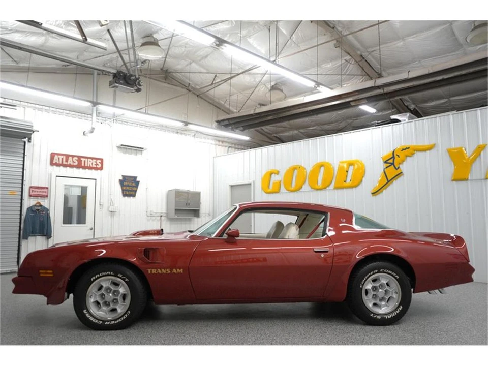 1976 Pontiac Firebird Trans Am 2nd Gen - Image 6 of 31