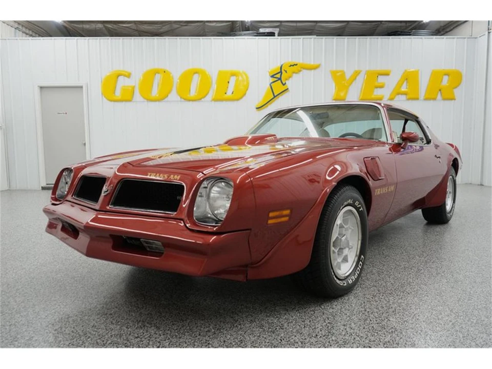 1976 Pontiac Firebird Trans Am 2nd Gen - Image 2 of 31