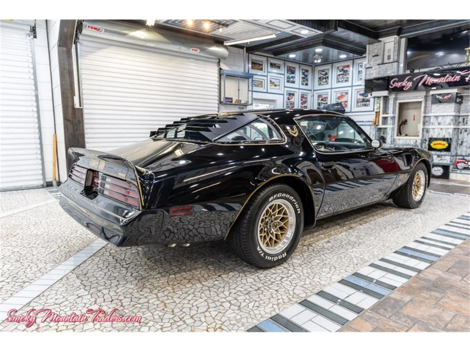 1976 Pontiac Firebird Trans Am 2nd Gen - Image 21 of 31