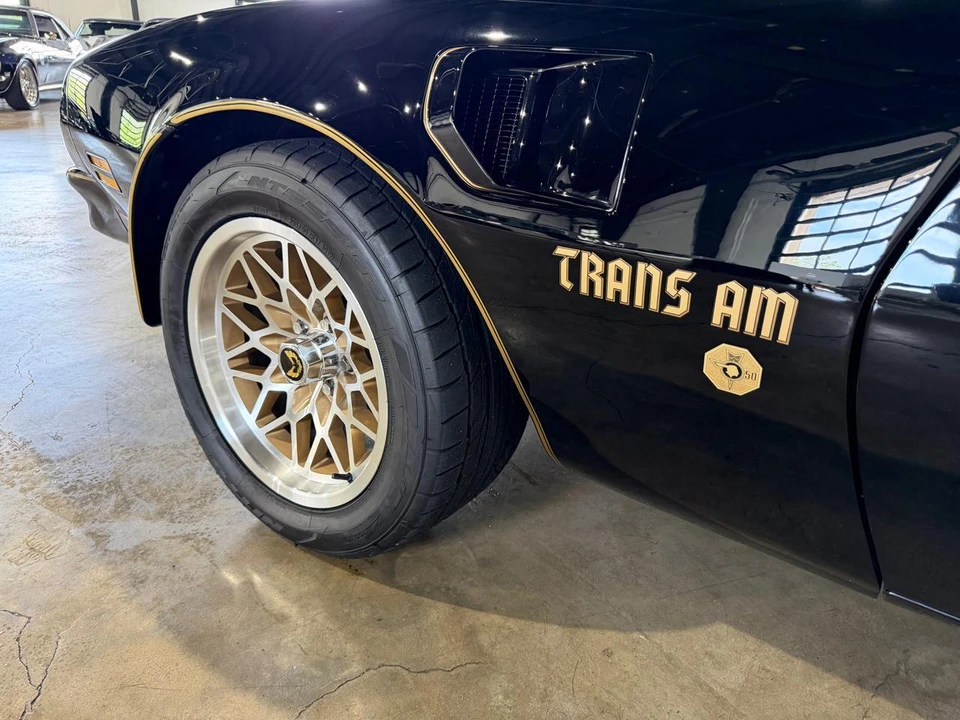 1976 Pontiac Firebird Trans Am 2nd Gen - Image 13 of 31