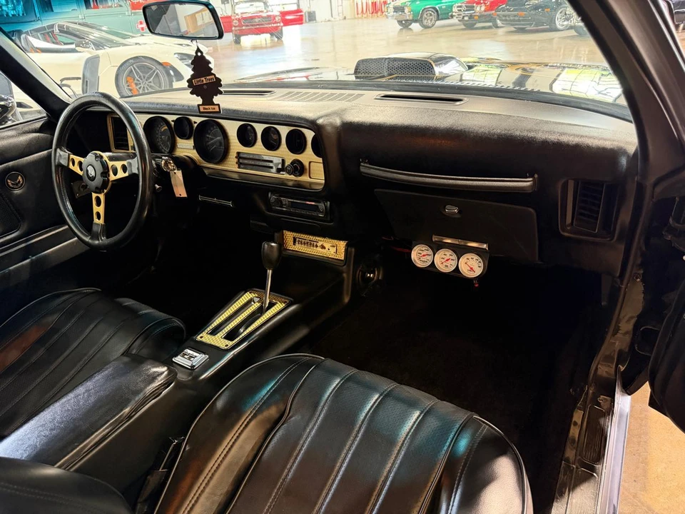 1976 Pontiac Firebird Trans Am 2nd Gen - Image 27 of 31