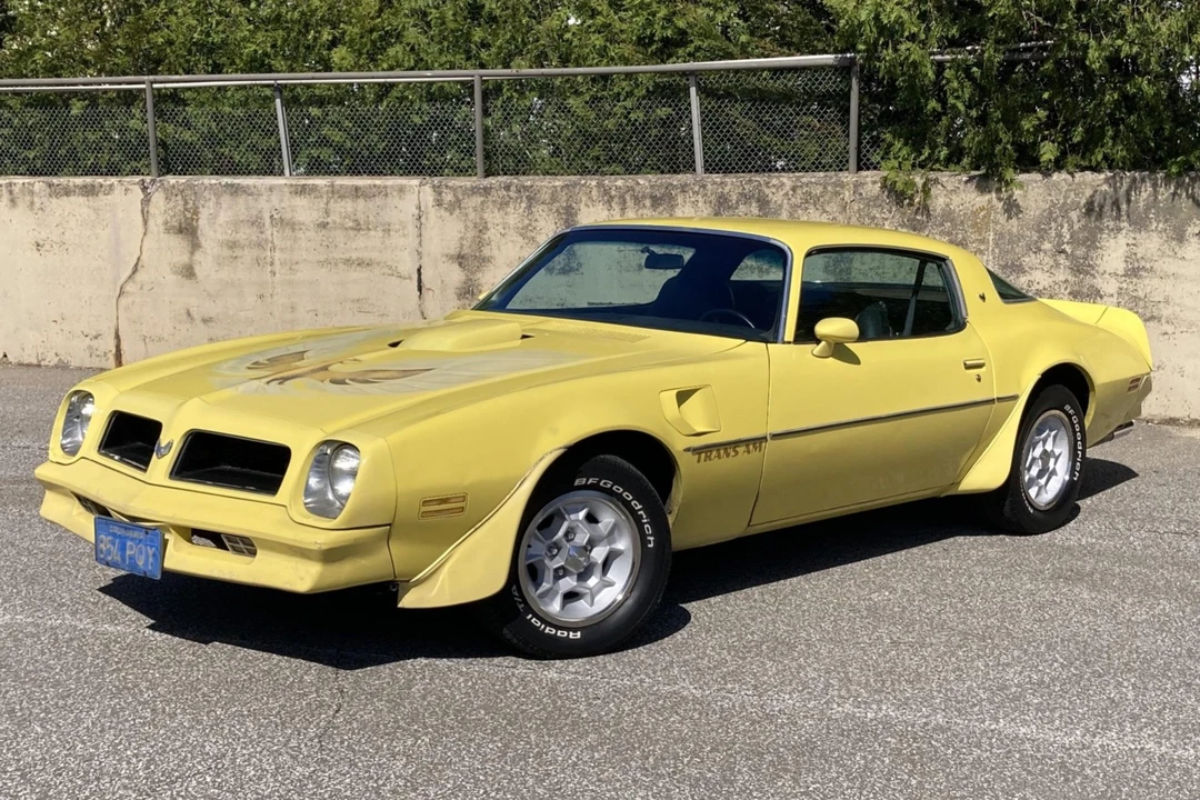 1976 Pontiac Firebird Trans Am 2nd Gen - Image 6 of 31