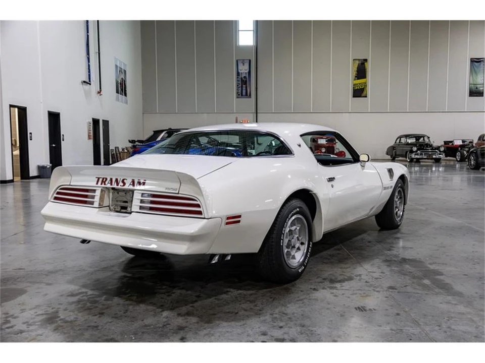 1976 Pontiac Firebird Trans Am 2nd Gen - Image 6 of 31