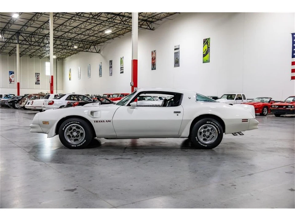 1976 Pontiac Firebird Trans Am 2nd Gen - Image 3 of 31