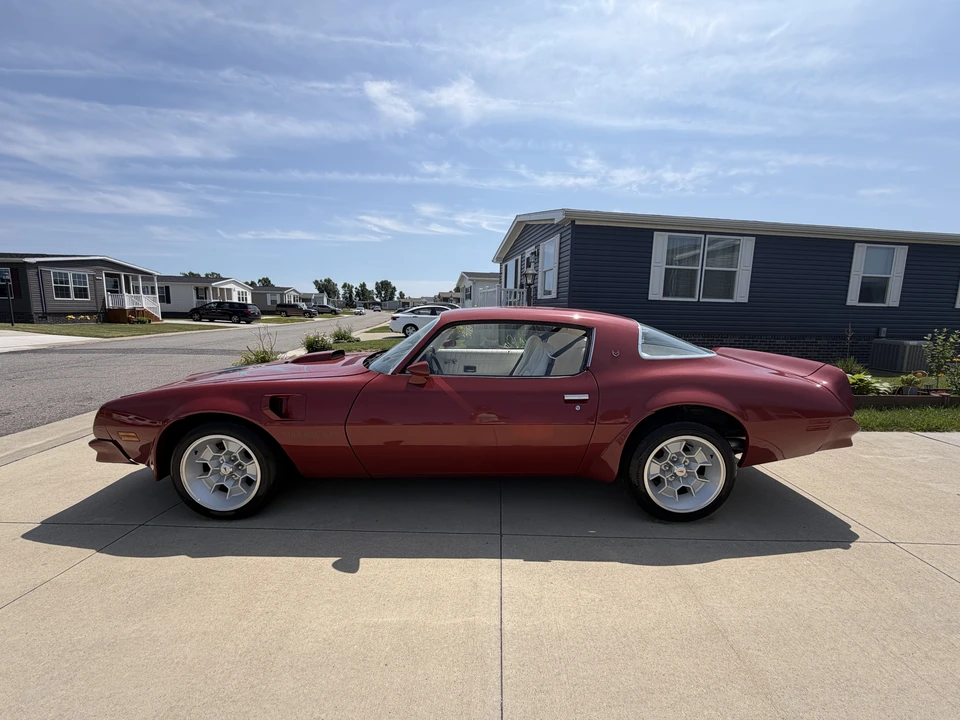 1976 Pontiac Firebird Trans Am 2nd Gen - Image 12 of 31