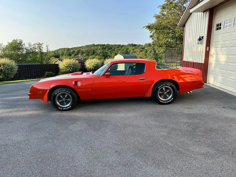 1976 Pontiac Firebird Trans Am 2nd Gen - Image 13 of 31