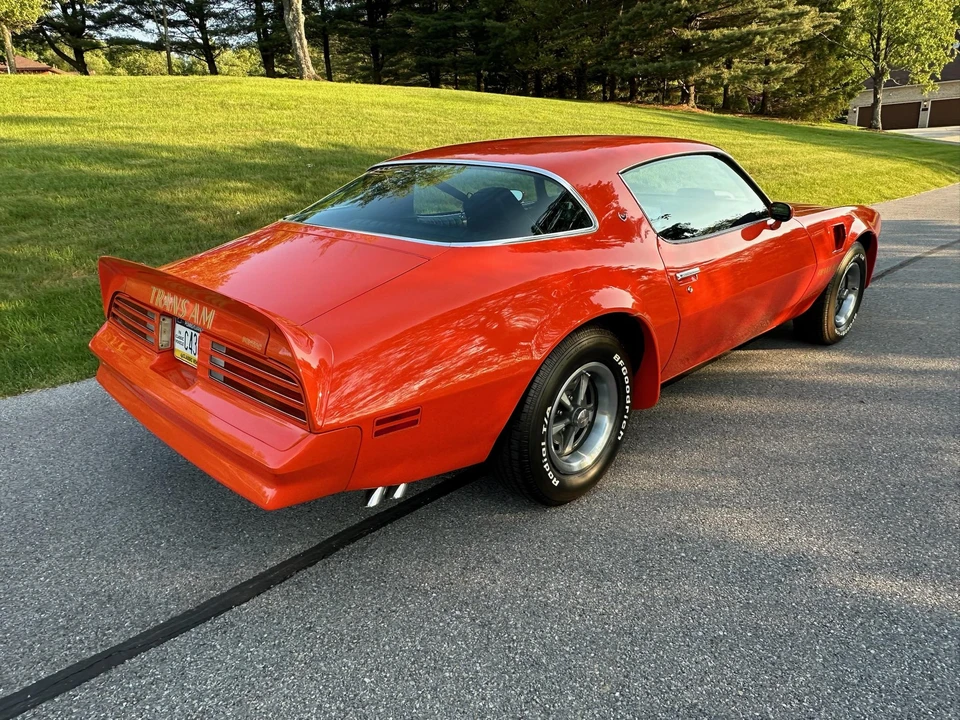 1976 Pontiac Firebird Trans Am 2nd Gen - Image 7 of 31