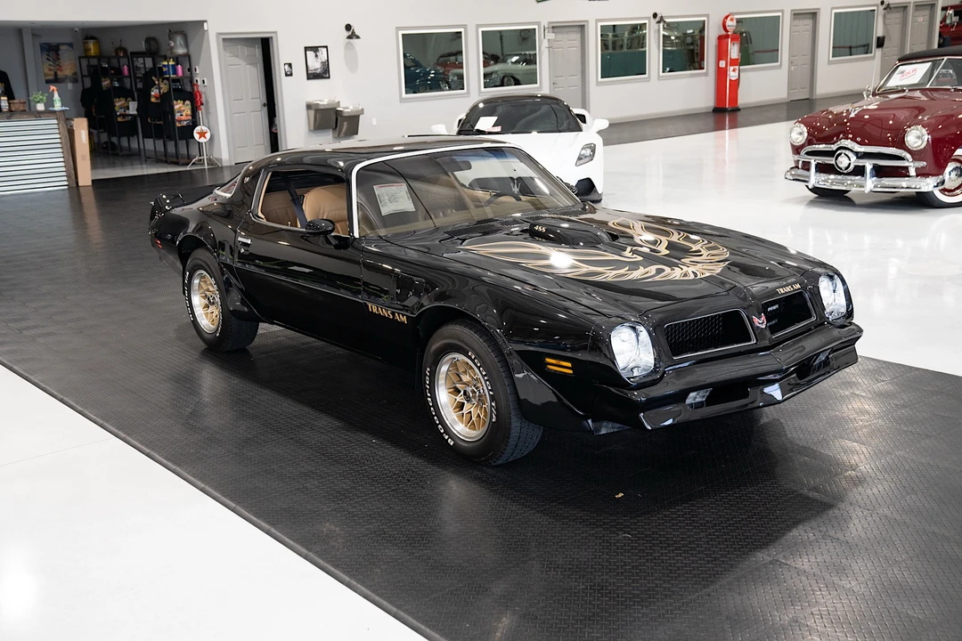1976 Pontiac Firebird Trans Am 2nd Gen - Image 4 of 31