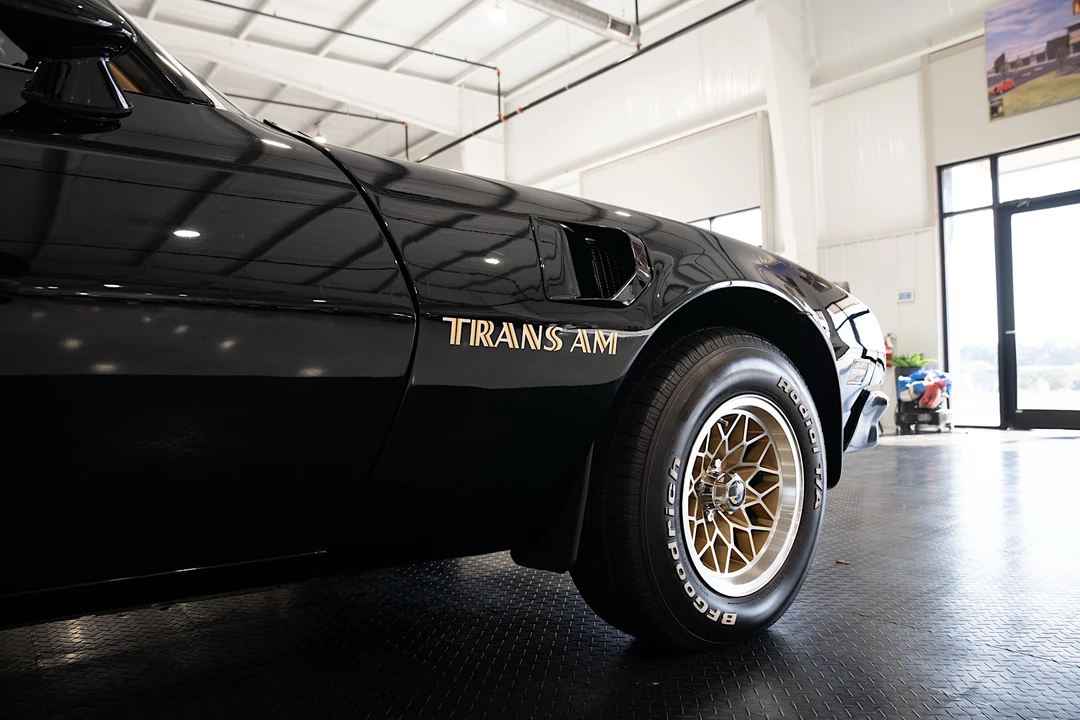 1976 Pontiac Firebird Trans Am 2nd Gen - Image 27 of 31