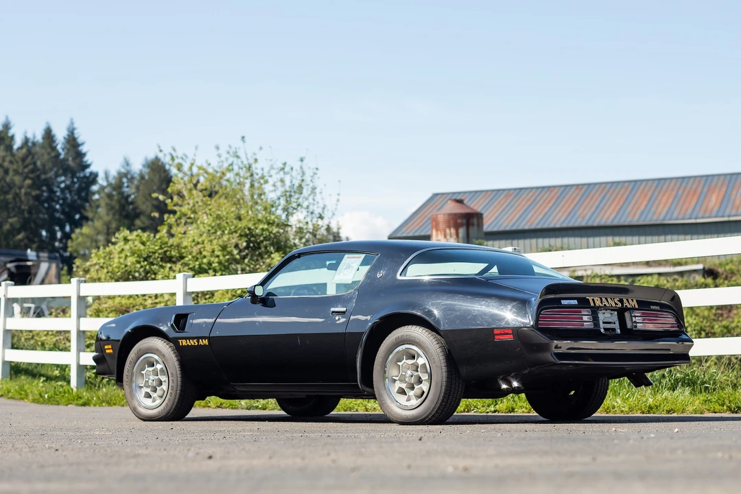1976 Pontiac Firebird Trans Am 2nd Gen - Image 5 of 31
