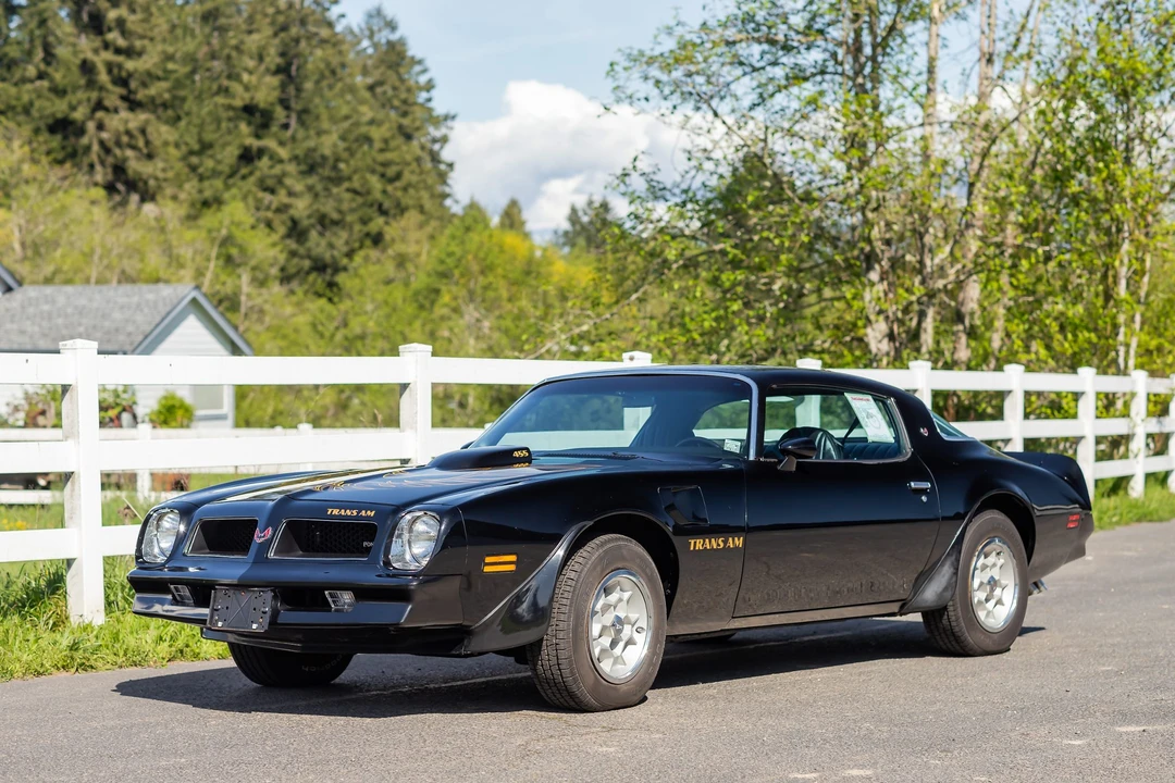 1976 Pontiac Firebird Trans Am 2nd Gen - Image 3 of 31