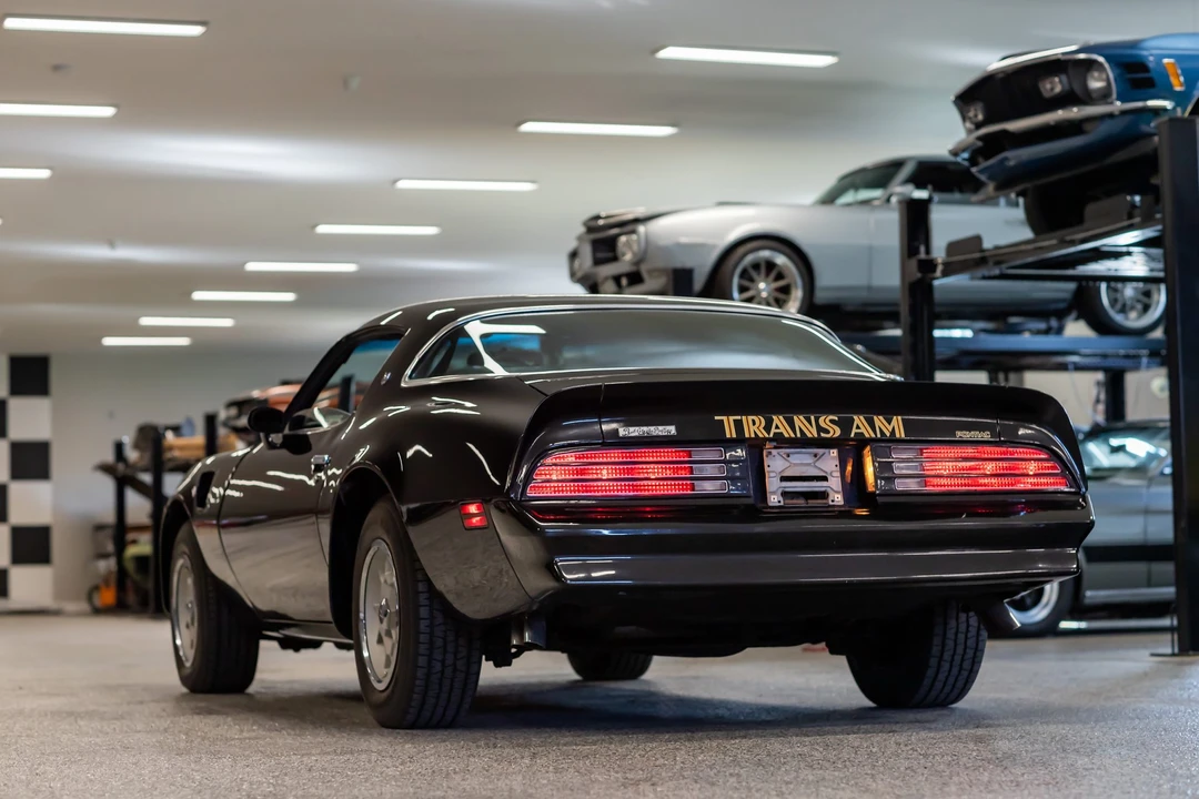 1976 Pontiac Firebird Trans Am 2nd Gen - Image 23 of 31