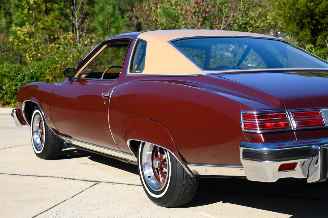 1976 Pontiac LeMans 4th+ Gen - Image 25 of 31