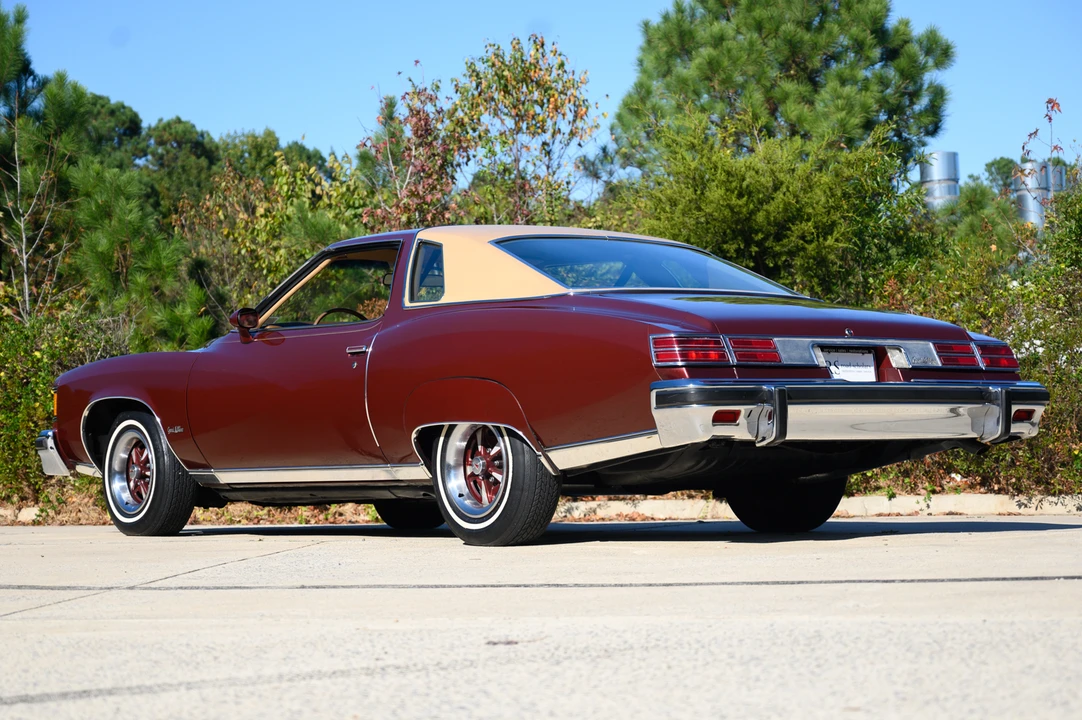 1976 Pontiac LeMans 4th+ Gen - Image 9 of 31