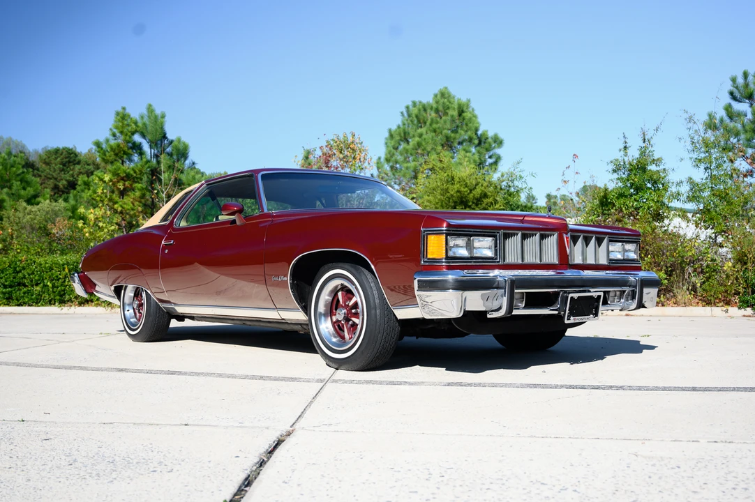1976 Pontiac LeMans 4th+ Gen - Image 3 of 31