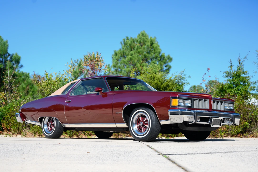 1976 Pontiac LeMans 4th+ Gen - Image 2 of 31